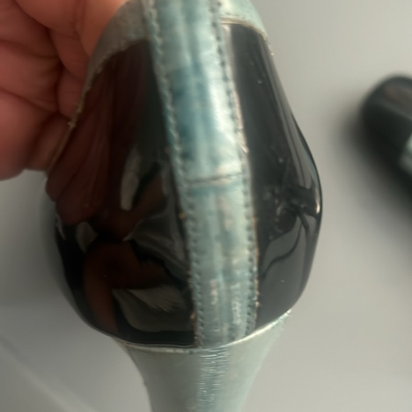 Vintage DOLCE & GABBANA Navy & Light Blue Elegant Pumps - Picture 6 of 16